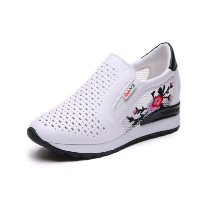 Women Casual Shoes Summer Spring Slip on Loafers Flower Mixed Colors Hollow Out Increasing Internal Height White Sneakers 35-40