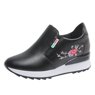 Women Casual Shoes Summer Spring Slip on Loafers Flower Mixed Colors Hollow Out Increasing Internal Height White Sneakers 35-40
