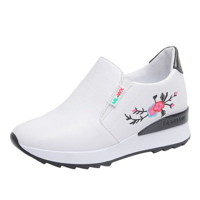 Women Casual Shoes Summer Spring Slip on Loafers Flower Mixed Colors Hollow Out Increasing Internal Height White Sneakers 35-40